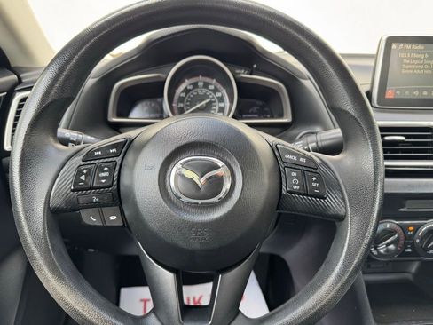 Used 2015 MAZDA MAZDA3 i Sport image 18