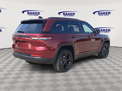 New 2025 Jeep Grand Cherokee Altitude w/ Trailer Tow Package image 3