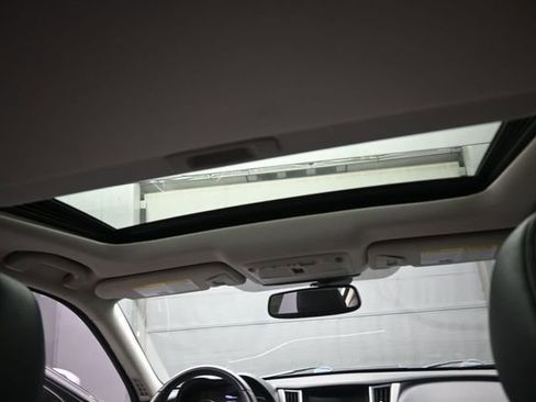 Used 2019 INFINITI Q50 Luxe RWD image 26