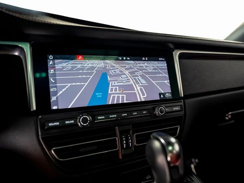 Used 2021 Porsche Macan GTS image 52