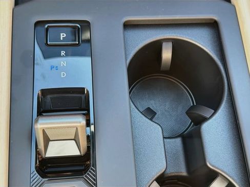 New 2026 Lexus ES 350e w/ Cold Area Package FWD image 28