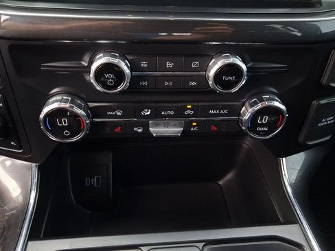 Used 2021 Ford F150 XLT w/ Equipment Group 302A High AWD/4WD image 16