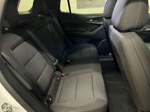 New 2026 Chevrolet Equinox LT image 26