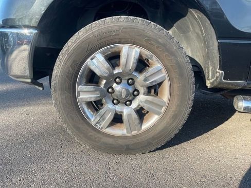 Used 2010 Ford F150 XLT image 25