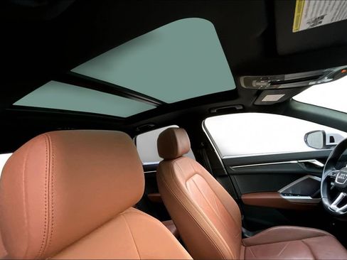 Used 2024 Audi Q3 2.0T Premium Plus image 27