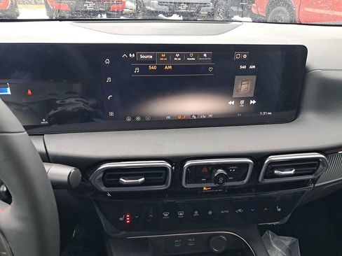 New 2026 Nissan Sentra SR w/ SR Premium Package image 56