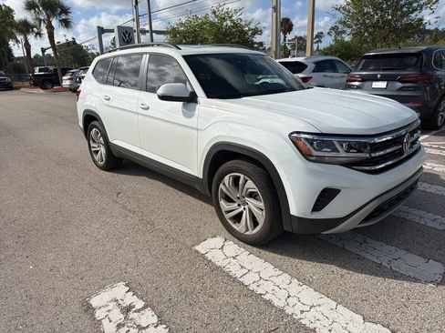 Certified 2023 Volkswagen Atlas SE w/ Panoramic Sunroof Package image 12
