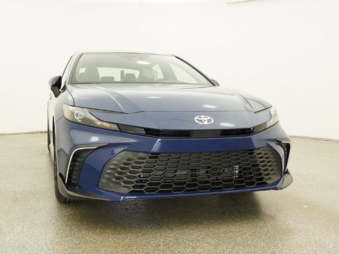 New 2026 Toyota Camry SE FWD image 33