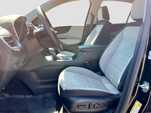 Used 2024 Chevrolet Equinox LS w/ LS Convenience Package image 19