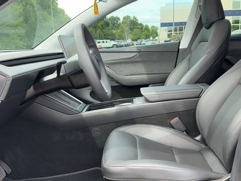 Used 2026 Tesla Model Y Long Range AWD/4WD image 10