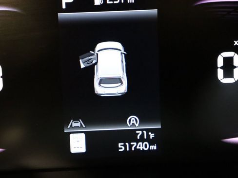 Used 2023 Kia Soul GT-Line image 34