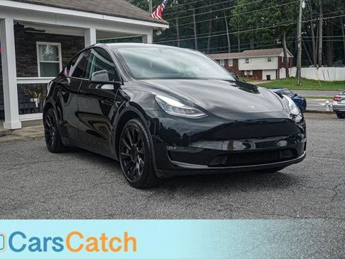 Used 2021 Tesla Model Y Long Range AWD/4WD image 10