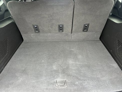 Used 2023 GMC Yukon XL AT4 image 18