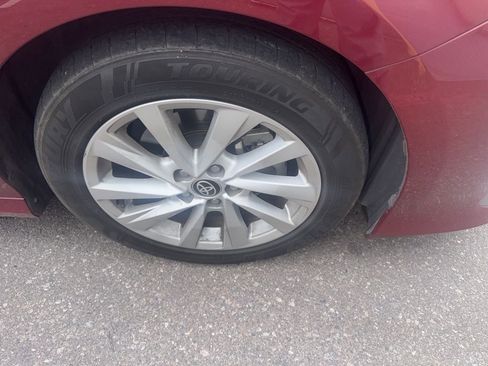 Used 2022 Toyota Camry LE w/ Convenience Package FWD image 5