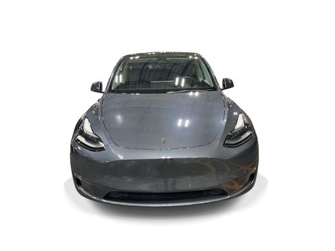 Certified 2023 Tesla Model Y AWD image 2