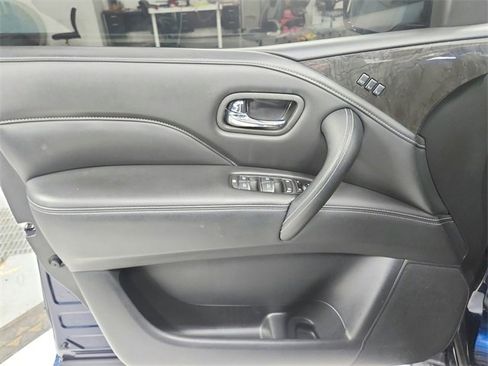 Used 2024 INFINITI QX80 Luxe image 35