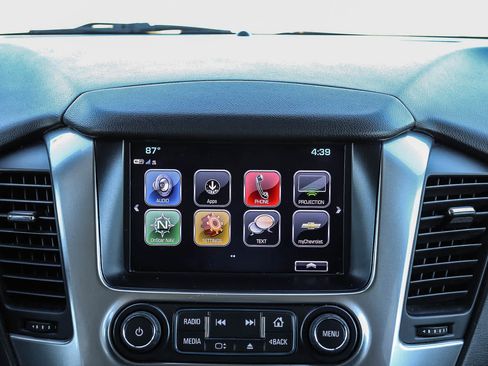 Used 2020 Chevrolet Tahoe LS RWD image 14