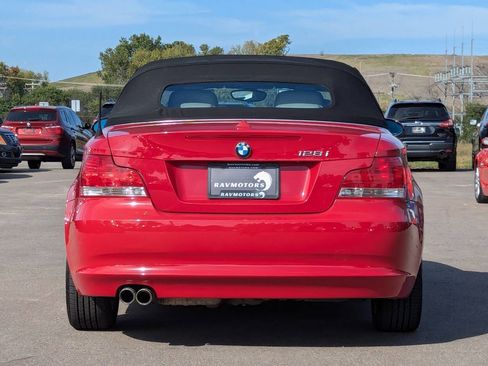 Used 2008 BMW 128i Convertible image 18