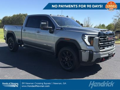 Used 2025 GMC Sierra 2500 AT4 w/ AT4 Premium Plus Package