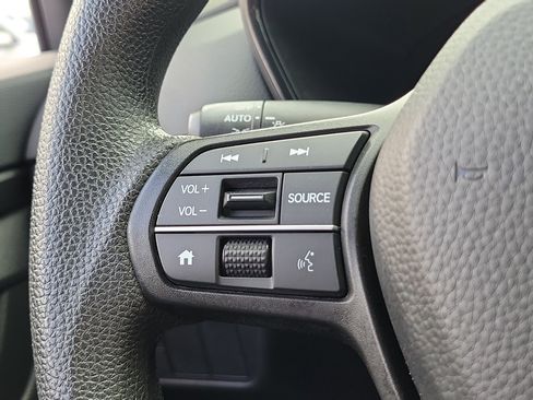 Used 2023 Honda CR-V LX image 24