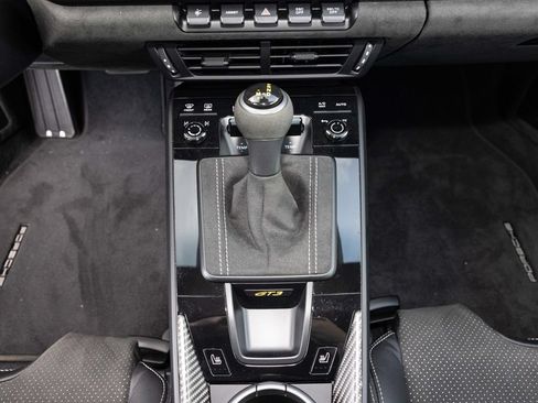 Used 2026 Porsche 911 GT3 RWD image 37