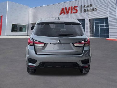 Used 2025 Mitsubishi Outlander Sport SE AWD/4WD image 7