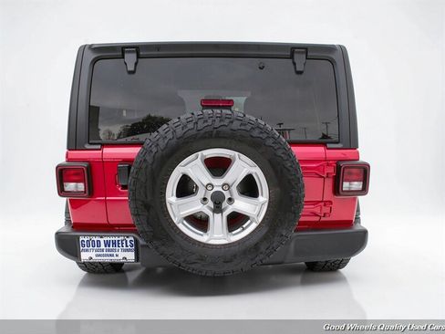 Used 2019 Jeep Wrangler Unlimited Sport S AWD/4WD image 6