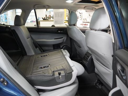 Used 2019 Subaru Outback 2.5i Limited w/ Popular Package #2 image 32