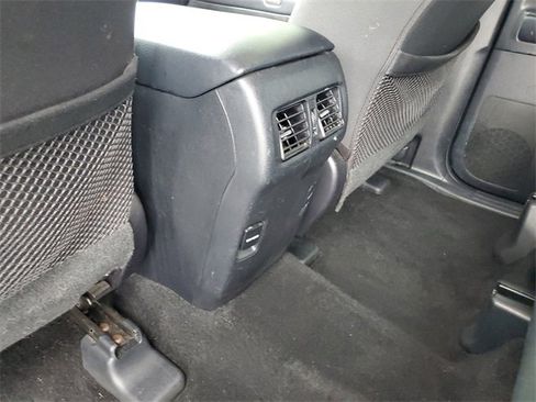 Used 2018 Toyota 4Runner SR5 image 10