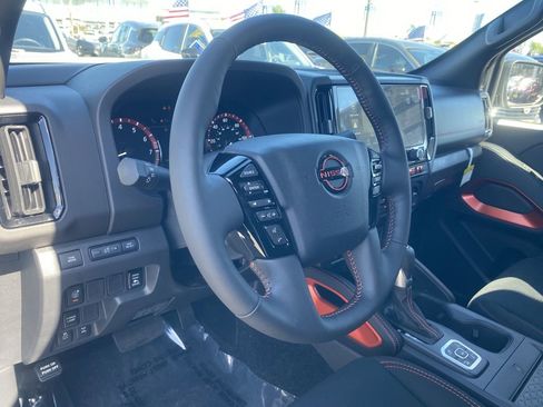 New 2026 Nissan Frontier PRO-4X w/ Pro-4x Convenience Package image 13