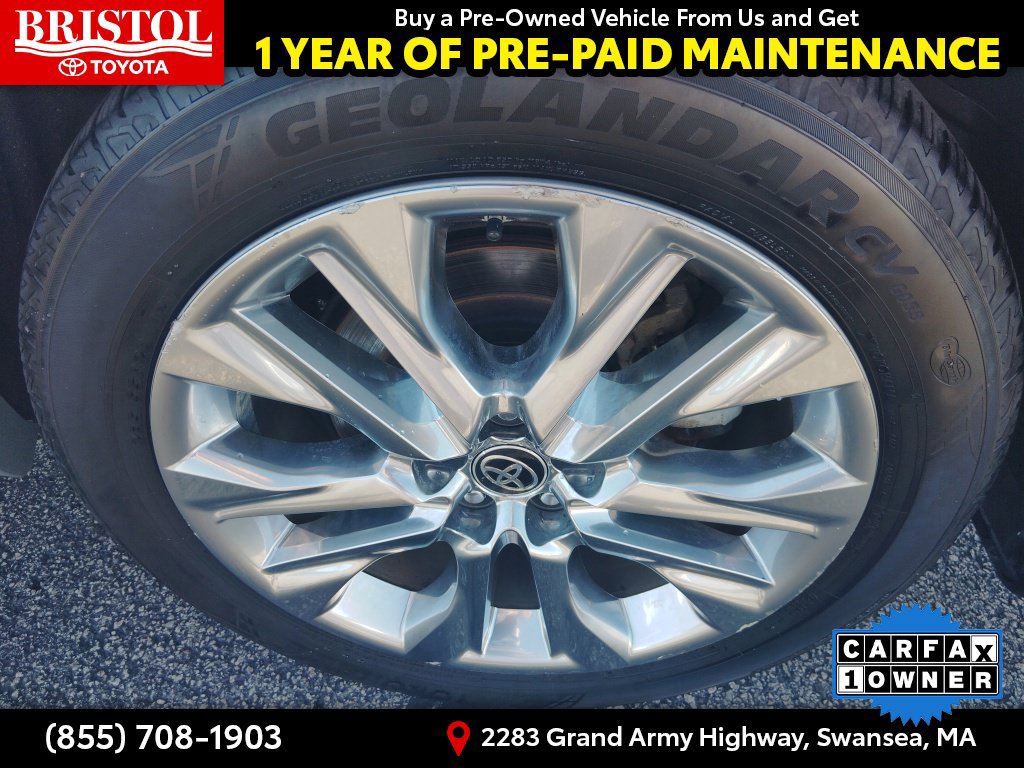 Used 2023 Toyota Highlander Limited AWD/4WD image 12