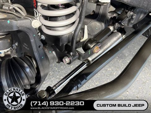 Used 2025 Jeep Wrangler Unlimited Rubicon 4xe w/ Safety Group AWD/4WD image 25
