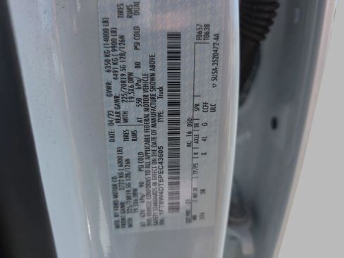 Used 2023 Ford F450 Lariat image 36