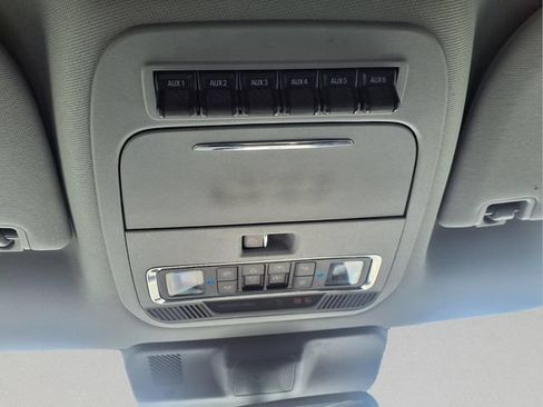 Used 2023 Ford F250 Lariat w/ Sport Appearance Package AWD/4WD image 48