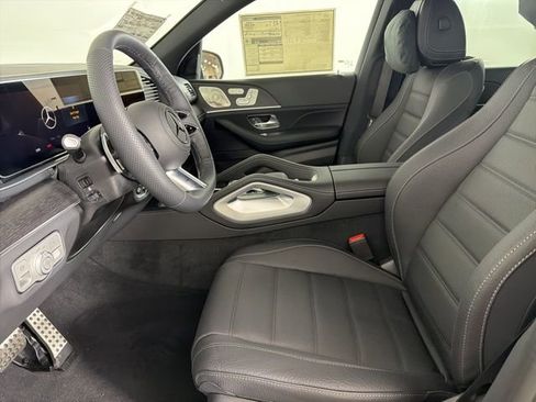 New 2026 Mercedes-Benz GLS 450 4MATIC image 11
