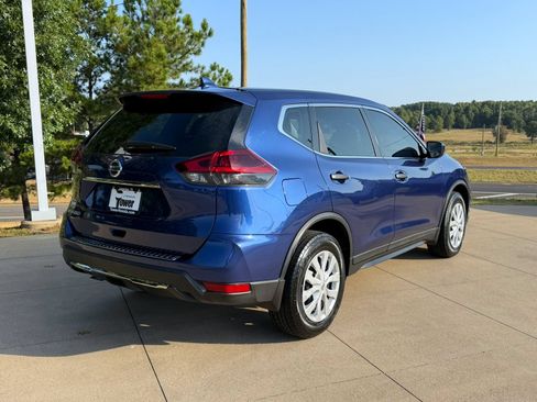 Used 2020 Nissan Rogue S FWD image 6