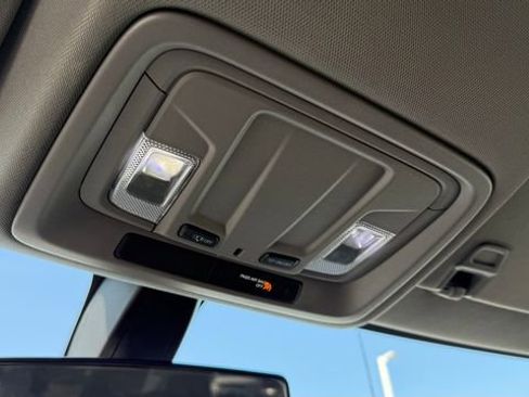 Used 2020 GMC Sierra 1500 Base image 26