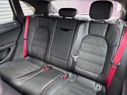 New 2026 Porsche Macan GTS image 25