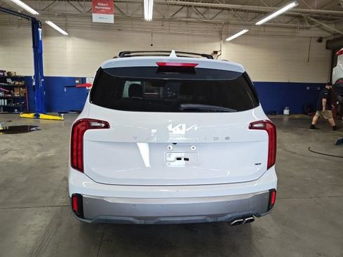Certified 2025 Kia Telluride S AWD/4WD image 10