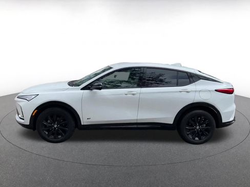 Used 2025 Buick Envista Sport Touring image 9