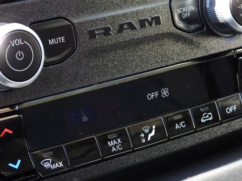 Used 2023 RAM ProMaster 2500 159 High Roof FWD image 63
