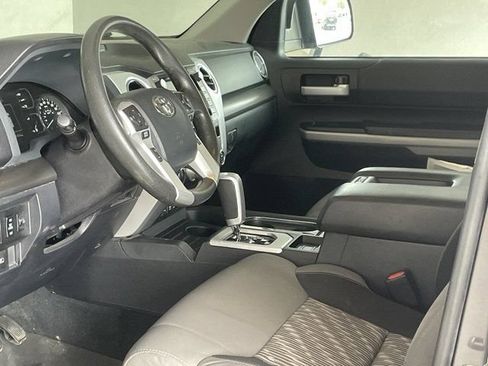 Used 2020 Toyota Tundra SR5 w/ TRD Off-Road Package AWD/4WD image 15