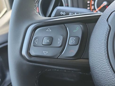 New 2026 Jeep Wrangler Unlimited Rubicon AWD/4WD image 29