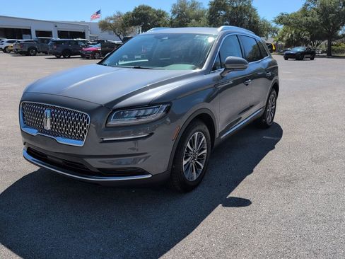 Used 2023 Lincoln Nautilus AWD image 6