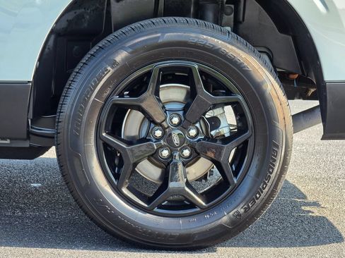 Used 2023 Ford Maverick Lariat w/ Lariat Luxury Package AWD/4WD image 9