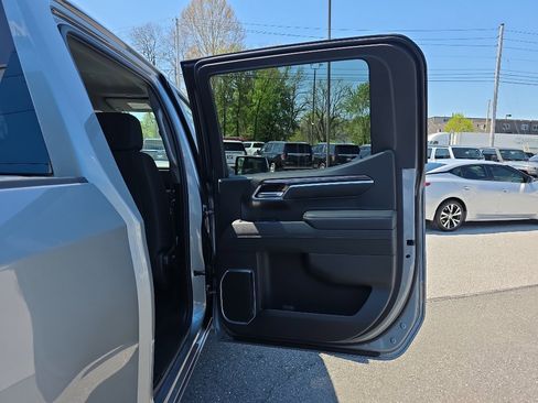 New 2026 Chevrolet Silverado 1500 LT AWD/4WD image 15