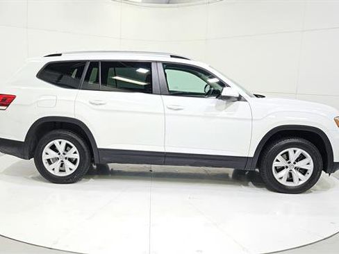 Used 2019 Volkswagen Atlas SE w/ Towing Package AWD/4WD image 9