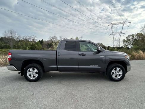 Used 2020 Toyota Tundra SR5 w/ SR5 Upgrade Package image 2