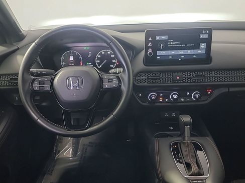 Certified 2026 Honda HR-V Sport image 19
