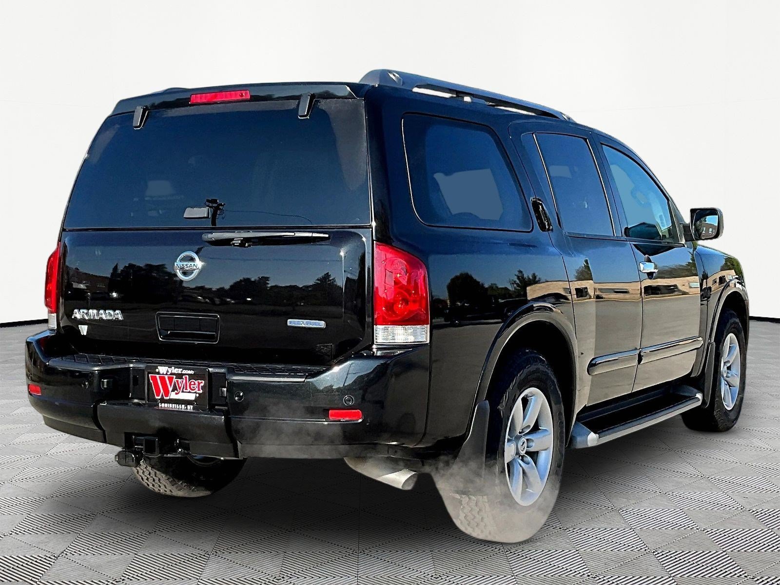 Used 2014 Nissan Armada SV RWD image 6
